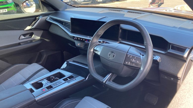 Vauxhall Grandland 1.2 Hybrid [136] GS 5dr e-DCT6 Petrol Hatchback